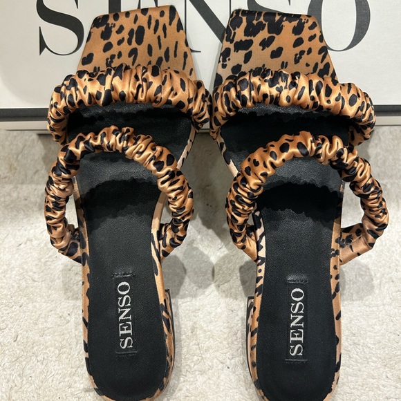 SENSO cheetah sandal - Picture 2 of 5